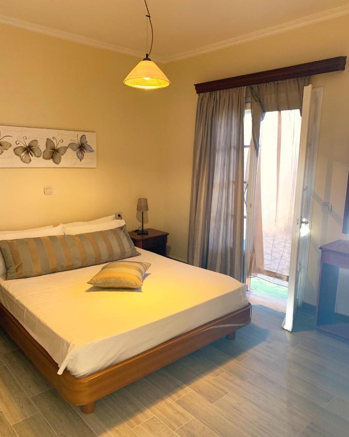 Natalia Apartment B With Panoramic Sea Views Of Agios Gordios Bay Exterior photo